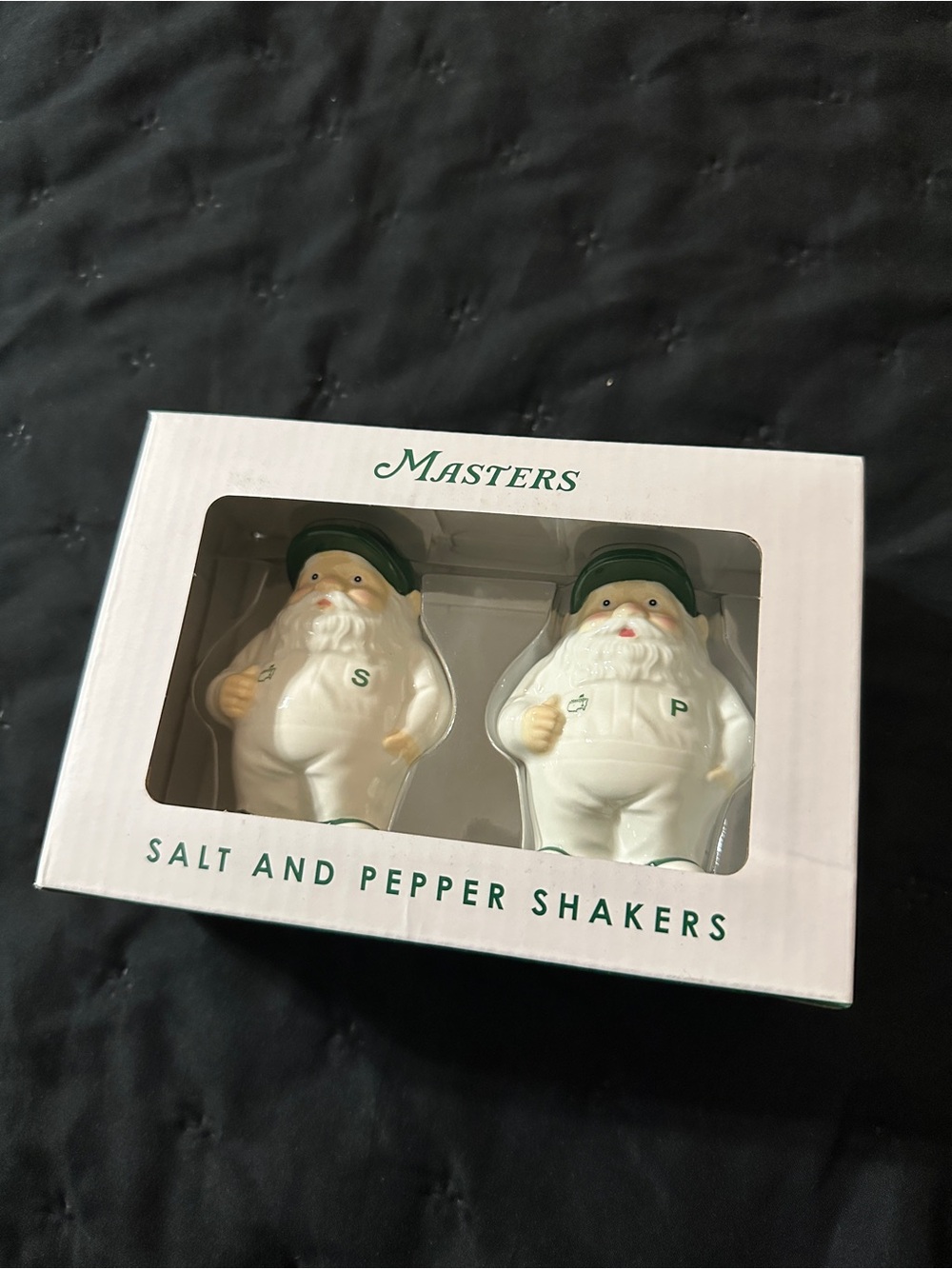 2026 US Masters Gnome Salt & Pepper Shakers New in Box - Picture 3 of 3